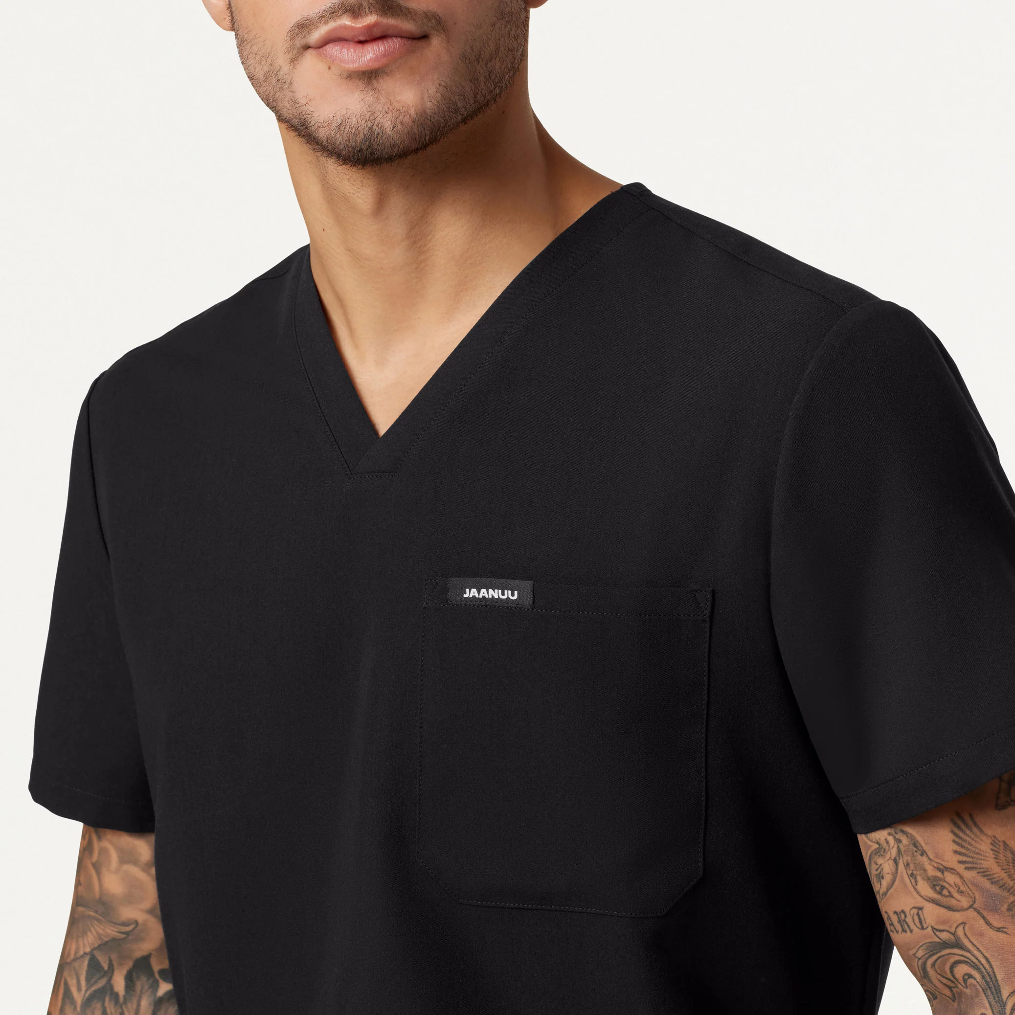 Holmes Everyday 1-Pocket Scrub Top - Black - Image 3