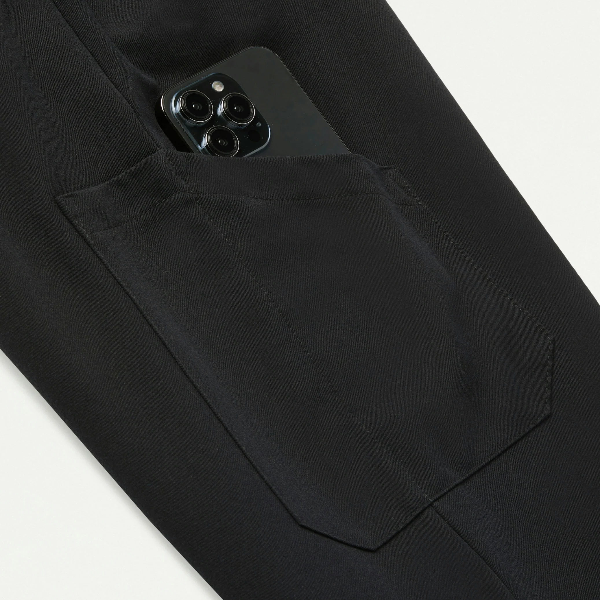 The 10-Pocket Scrub Set - Black - Image 2
