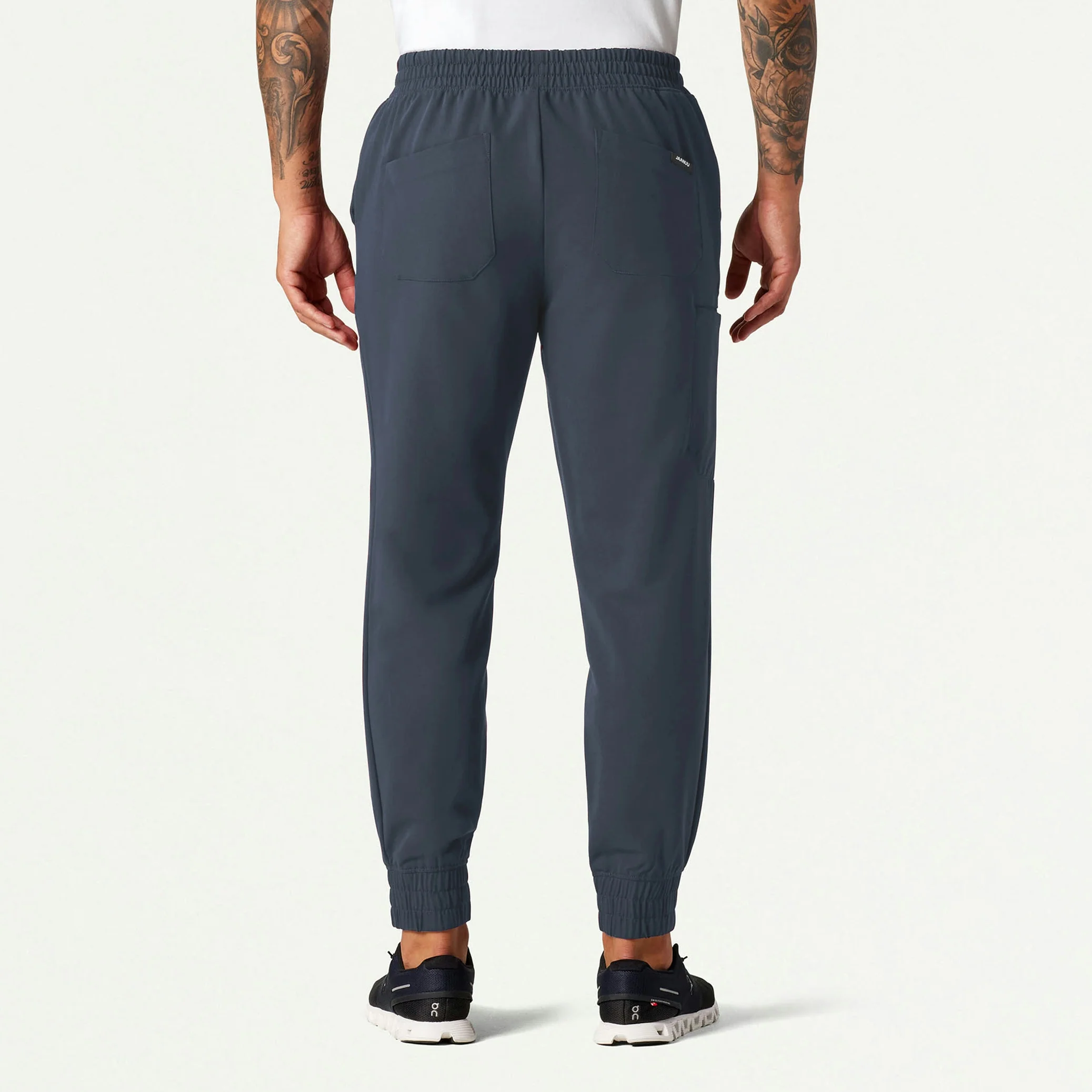 The Bentham Outlast® Underscrub Set - Carbon Gray - Image 2
