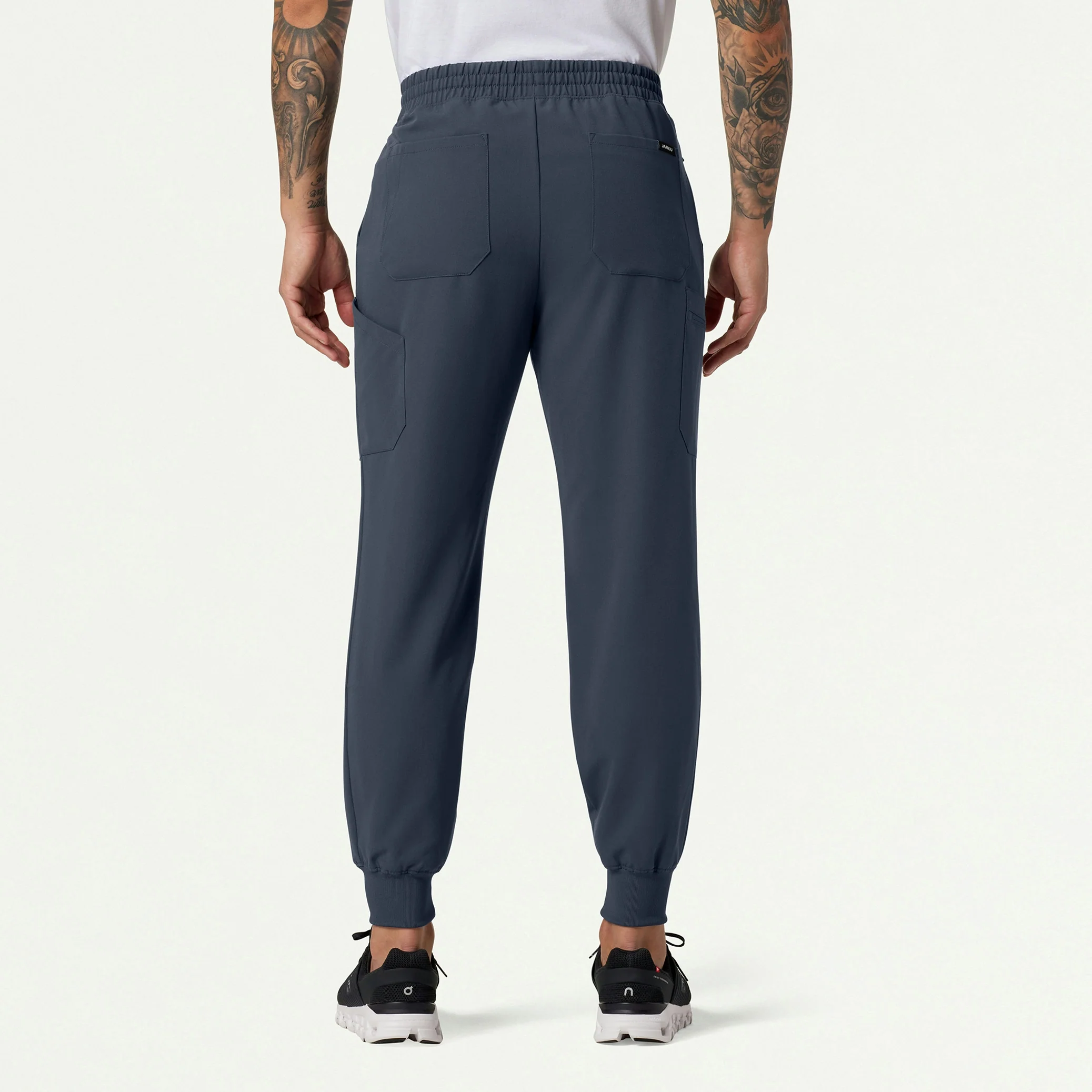 The Geiger Dual-Layer Scrub Set - Carbon Gray - Image 2