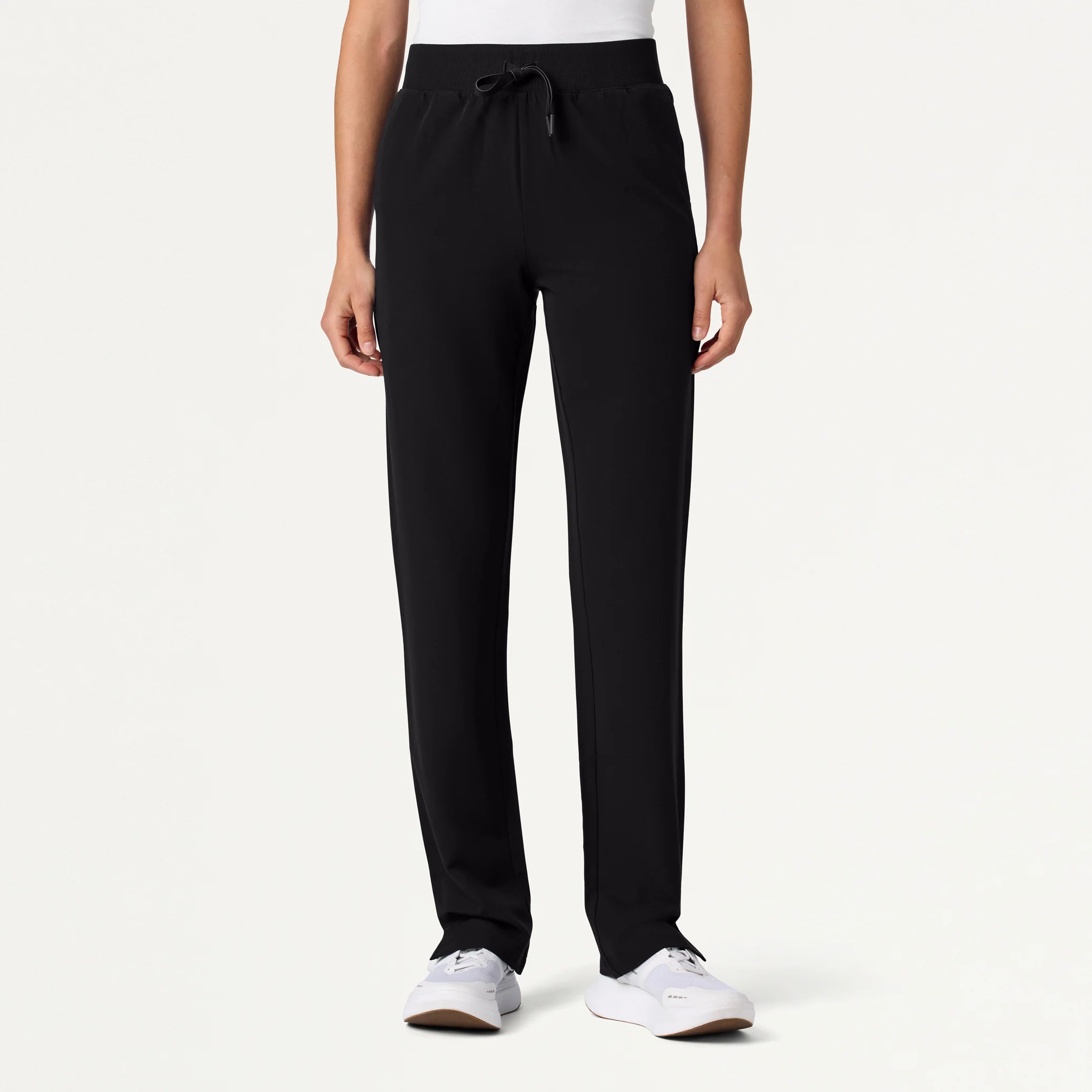 The Slim Notch Scrub Set - Black - Image 5