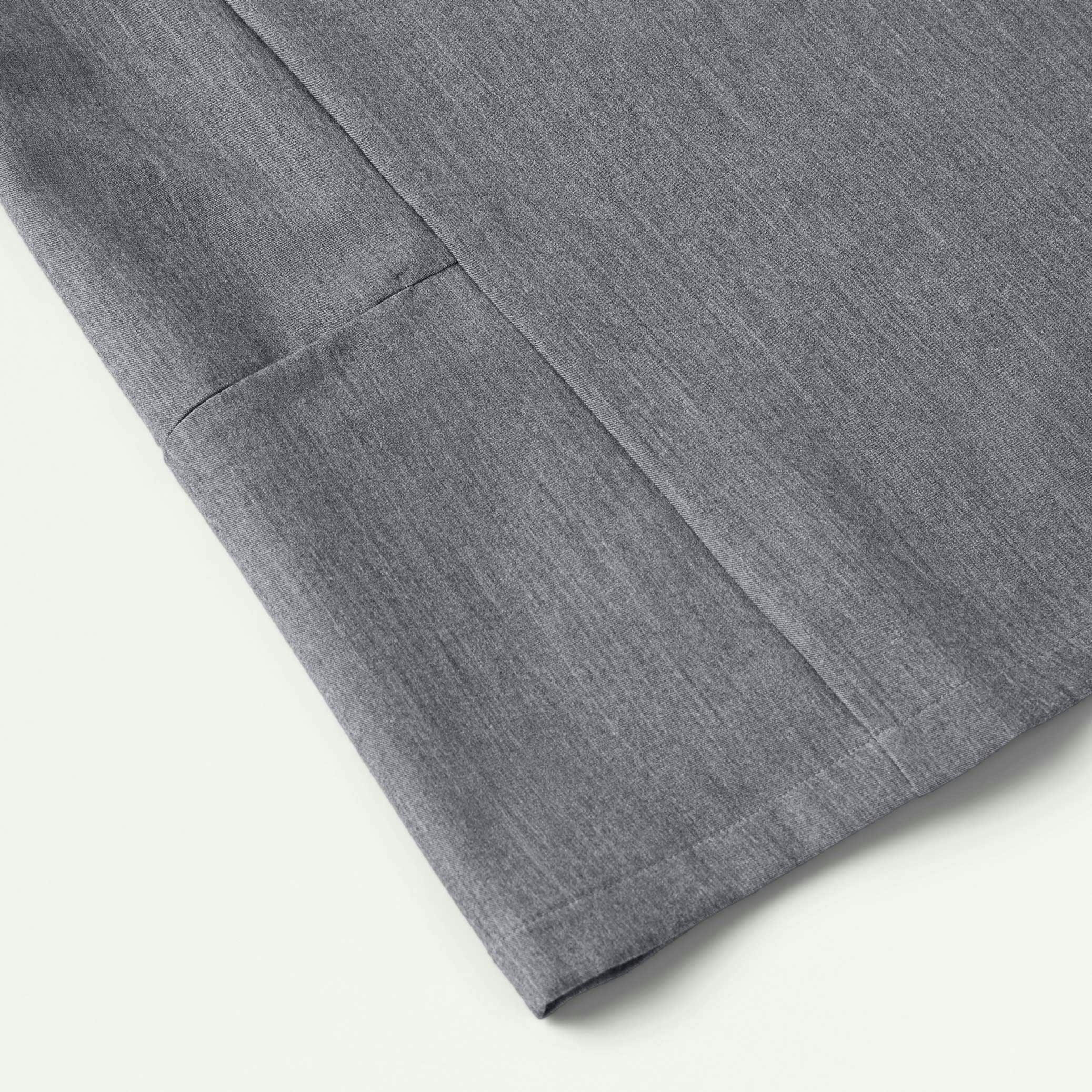 Magna 3-Pocket Scrub Top - Heather Gray - Image 7
